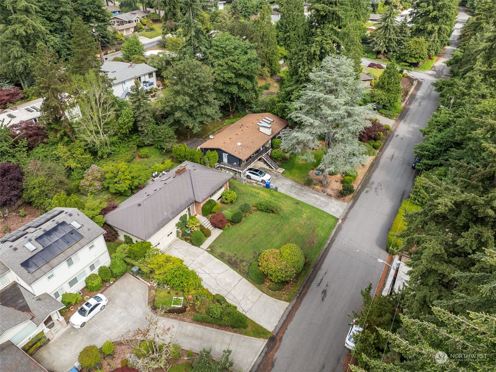 135 129th Avenue NE