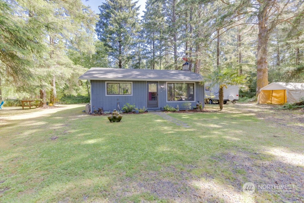 21614 Q Lane