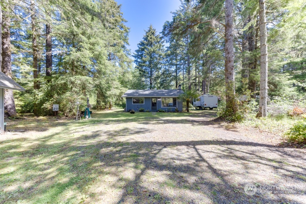 21614 Q Lane
