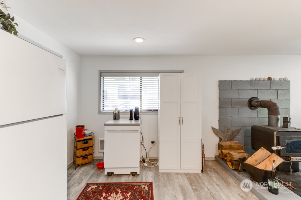 21614 Q Lane