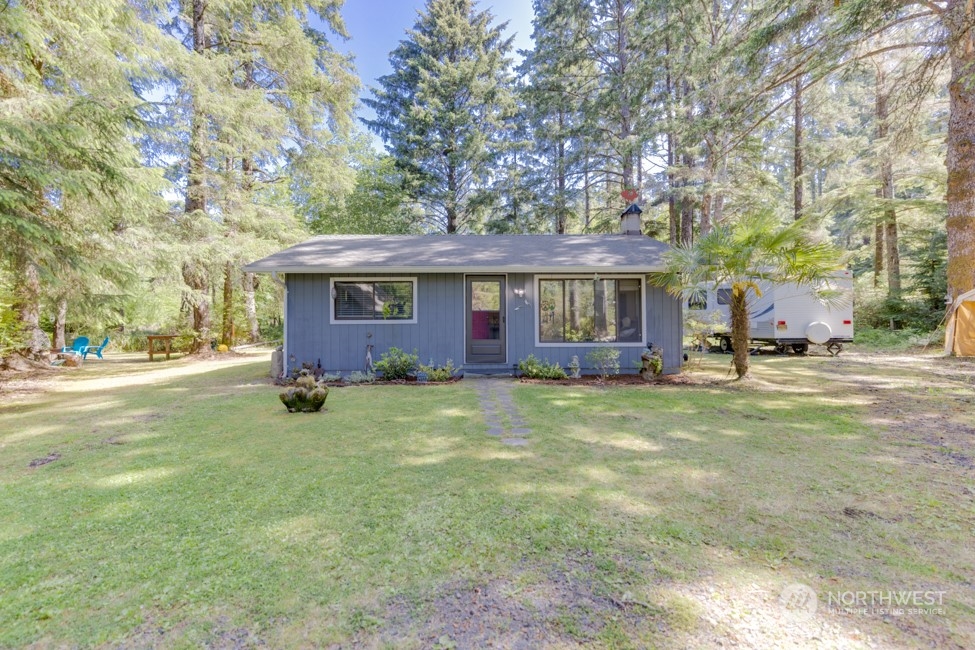 21614 Q Lane