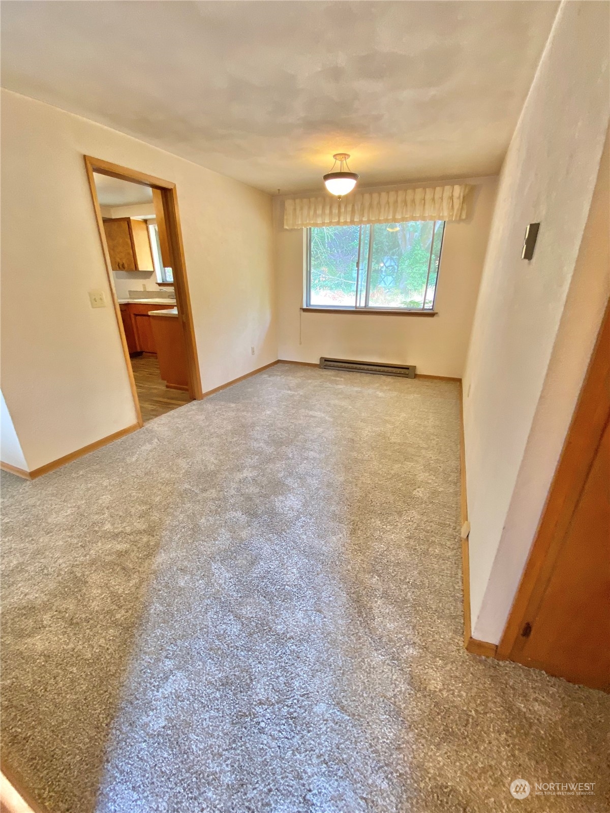3822 15th Court NE