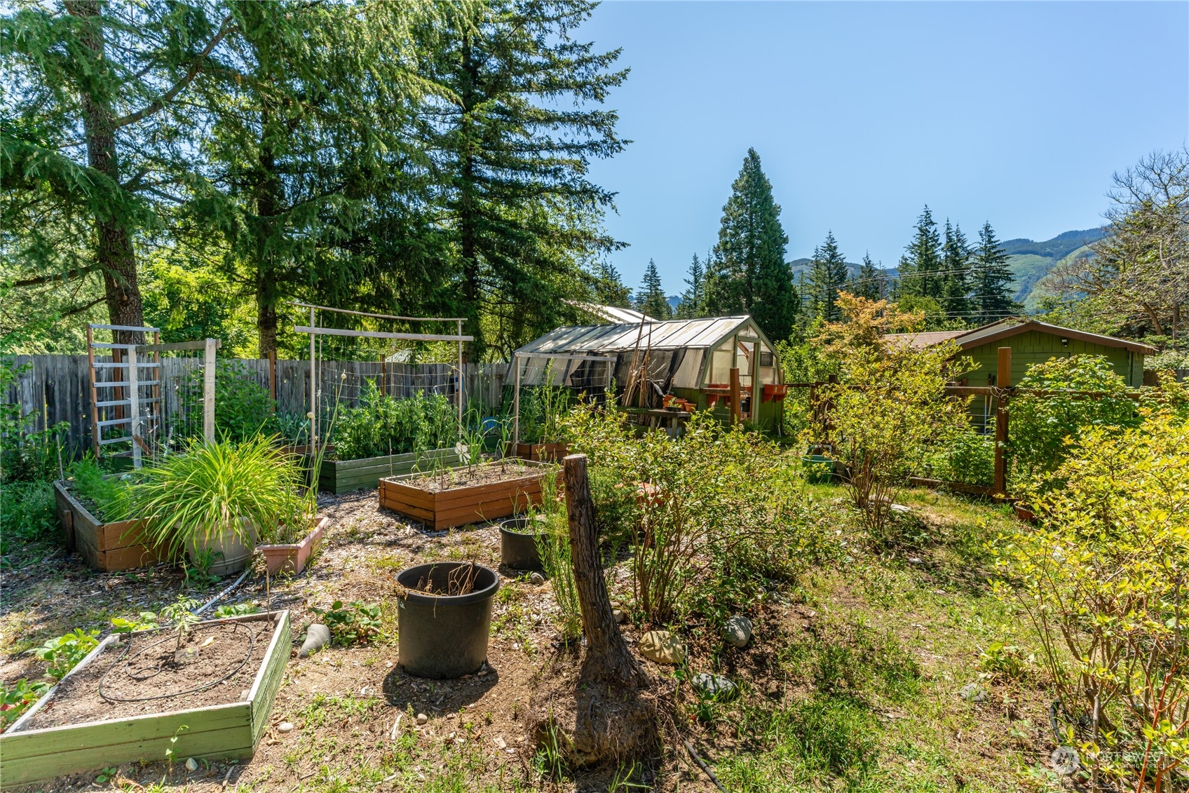 15115 Moonlight Drive