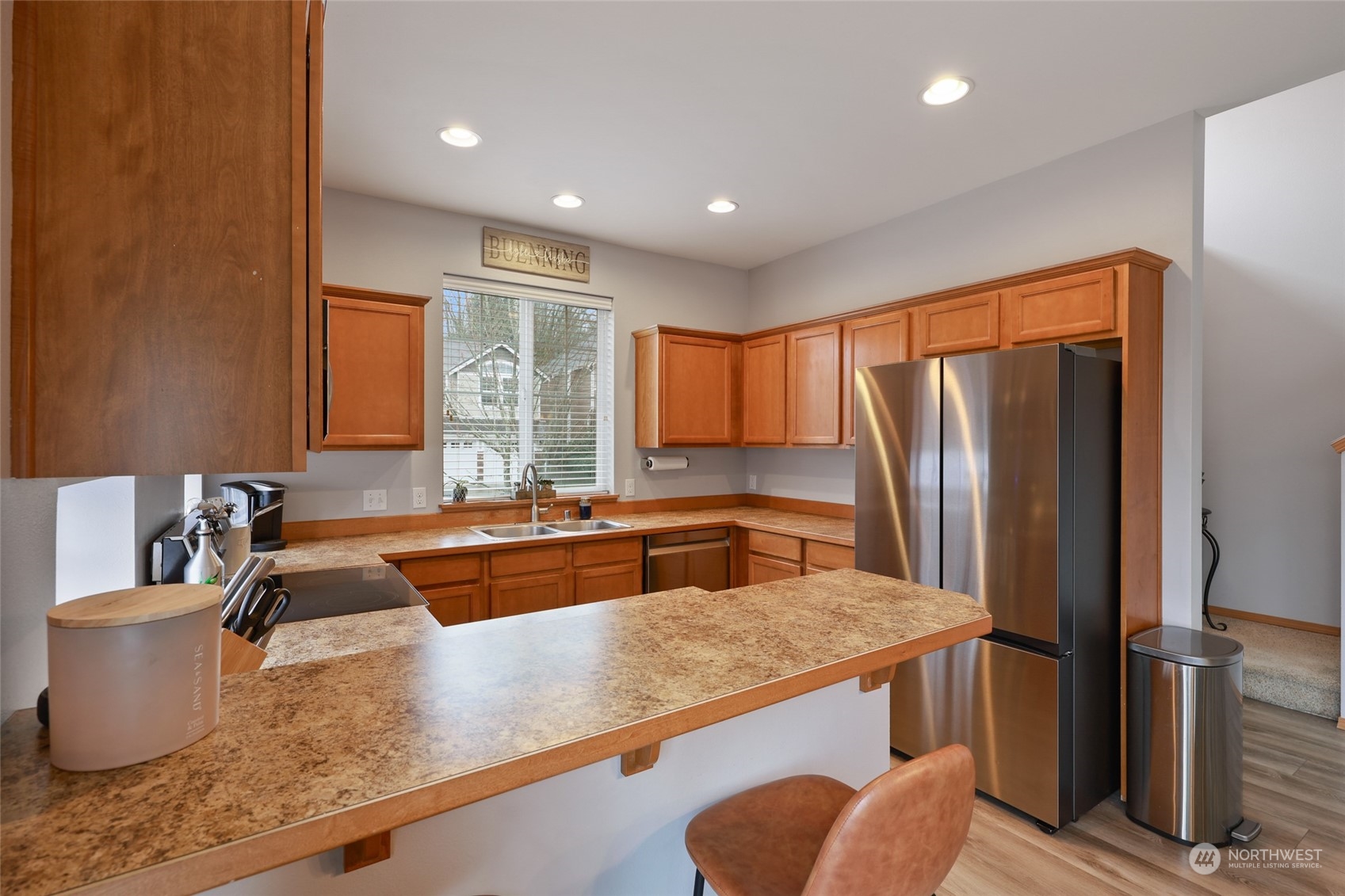 2404 Chateau Drive