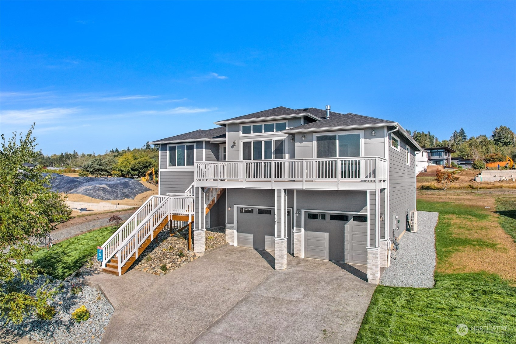 5428 Lonicera Drive