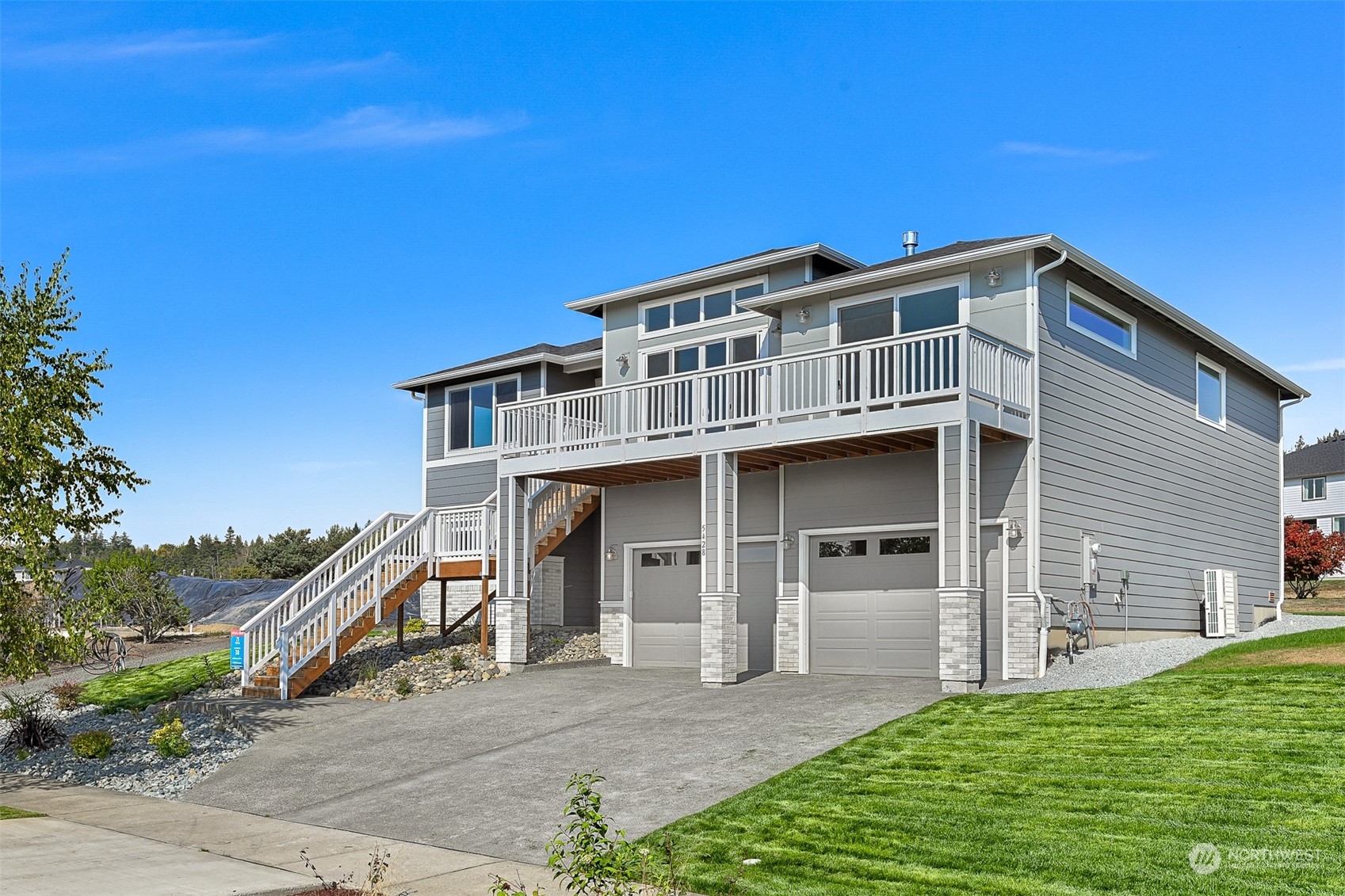 5428 Lonicera Drive