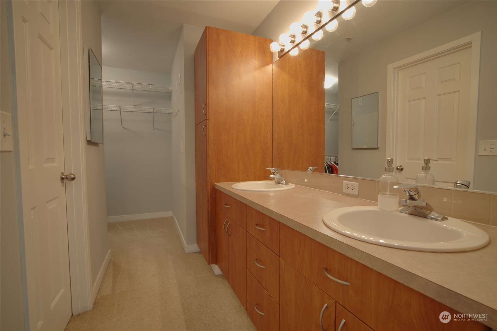 20800 72nd Avenue W Unit: 304
