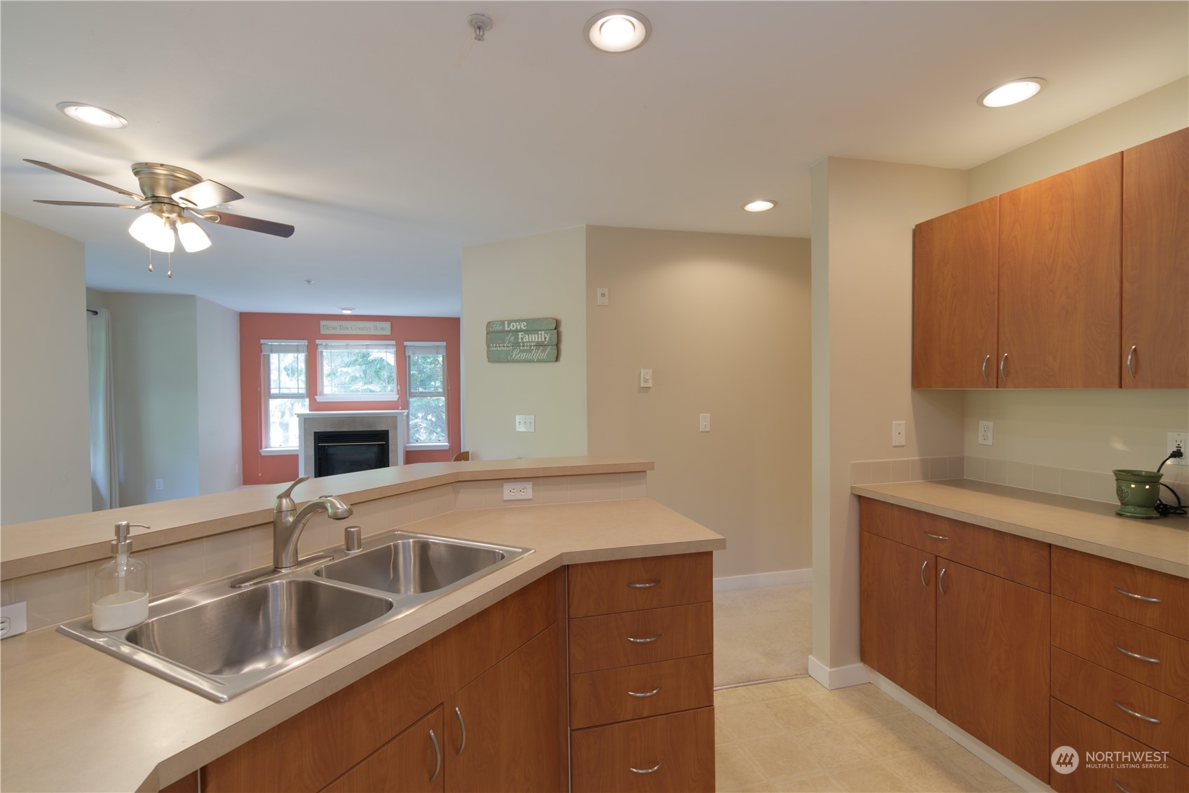 20800 72nd Avenue W Unit: 304