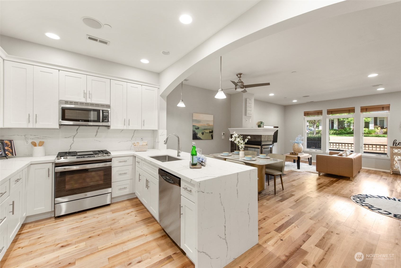 1786 10th Avenue NE Unit: 1218
