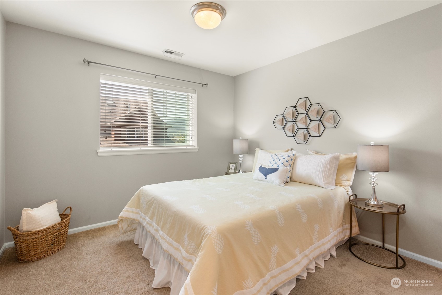 1786 10th Avenue NE Unit: 1218