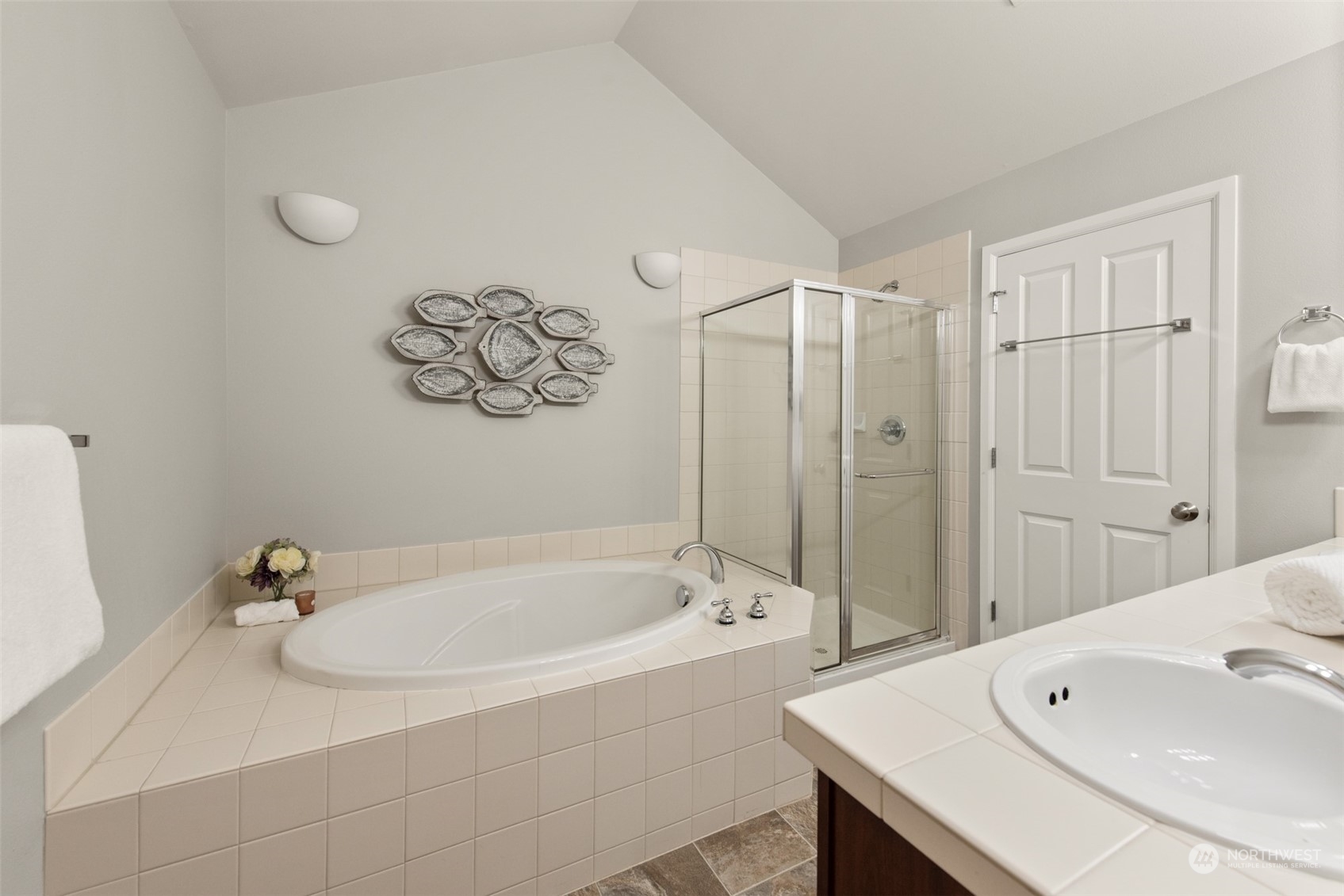 1786 10th Avenue NE Unit: 1218