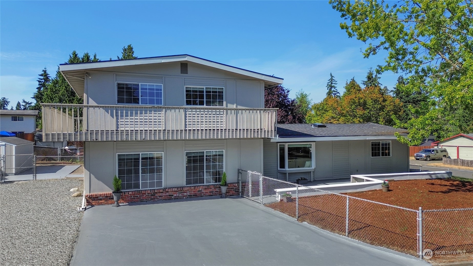 2038 S 300th Street
