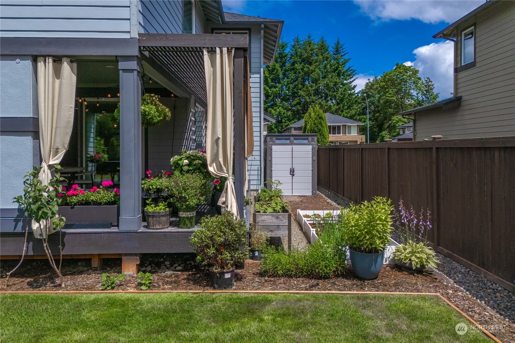 1126 28th Avenue Ct SW