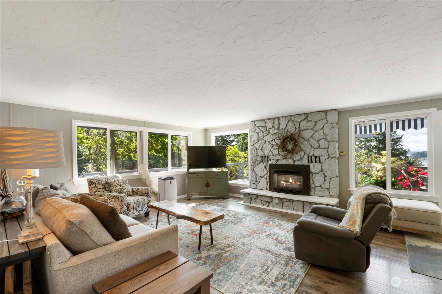 11208 Tillicum Drive