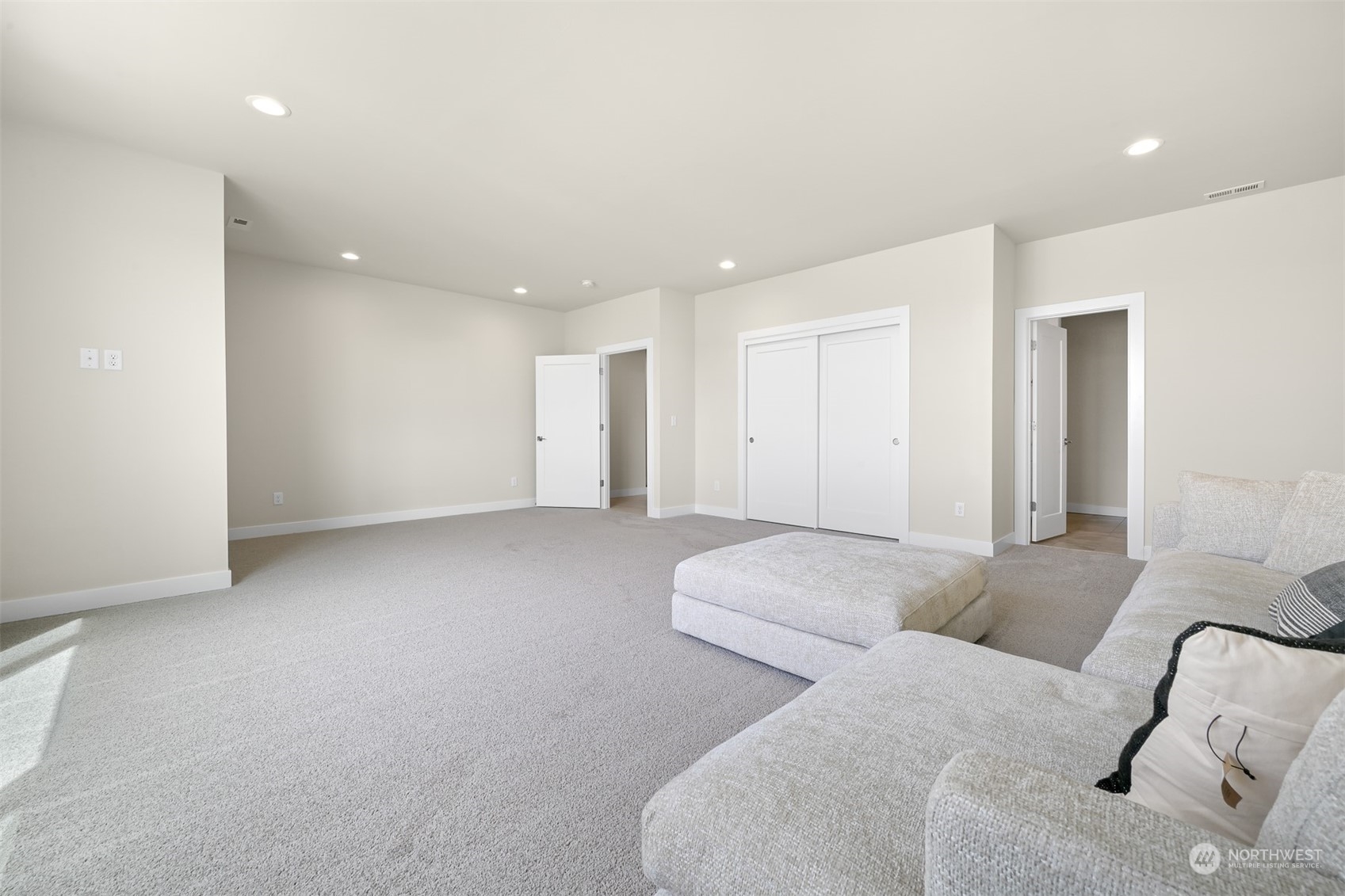 5420 Lonicera Drive