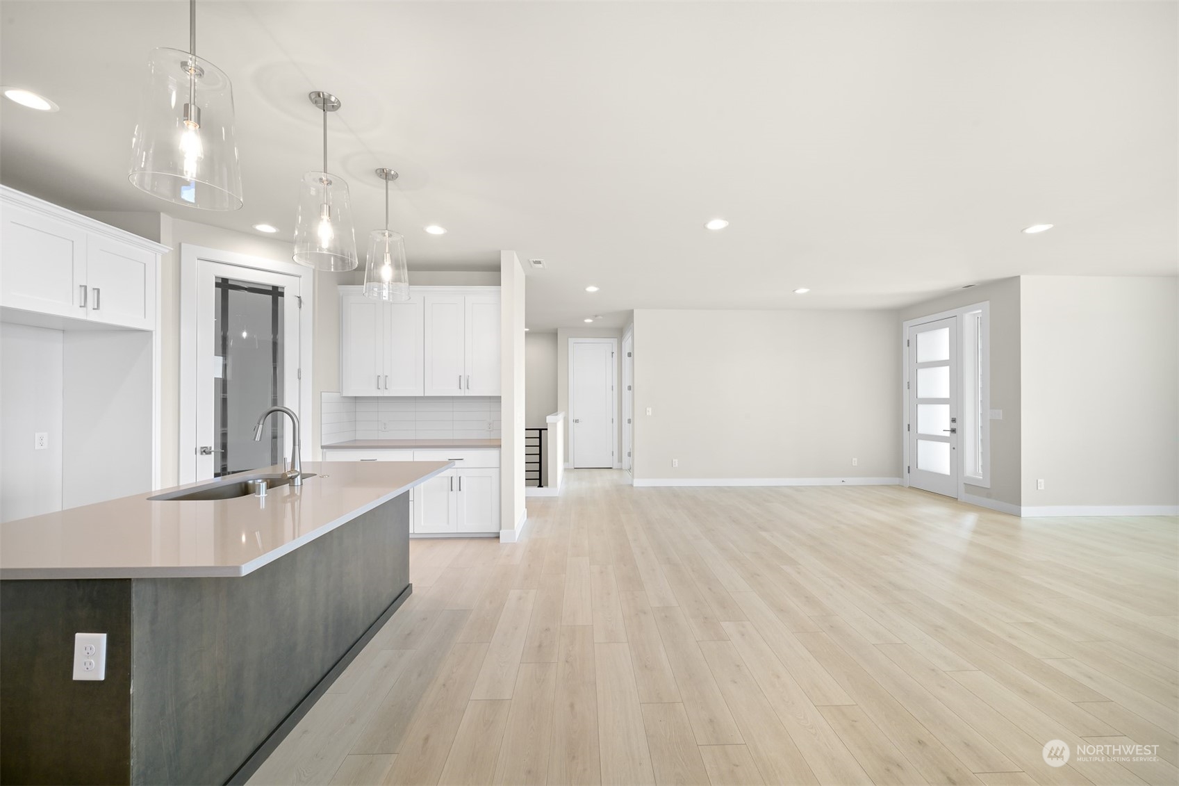 5420 Lonicera Drive