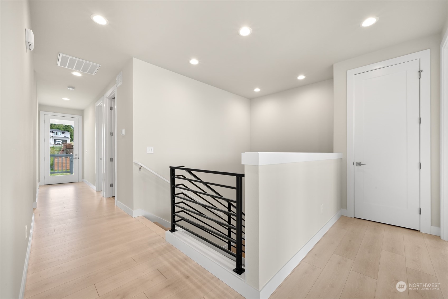 5420 Lonicera Drive