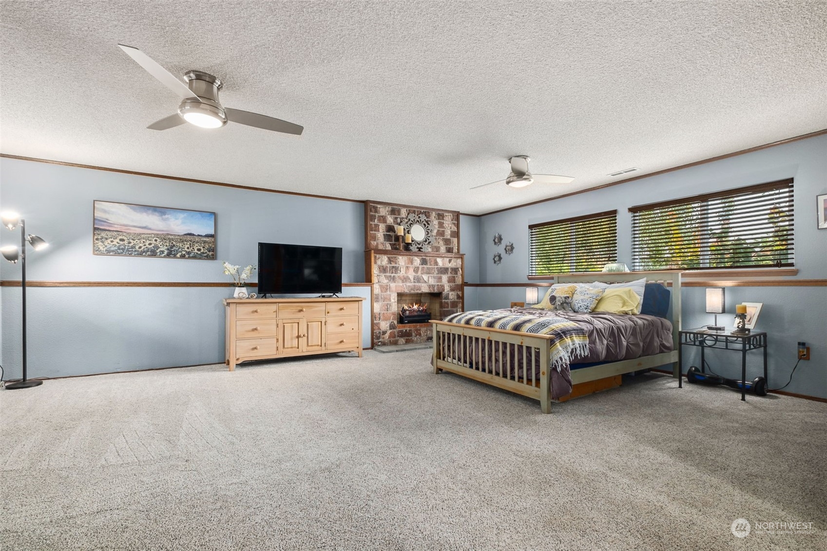 4515 S 256th Place
