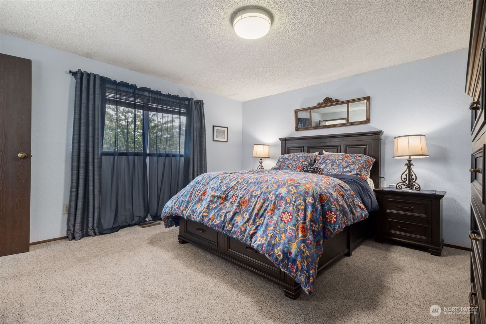 4515 S 256th Place