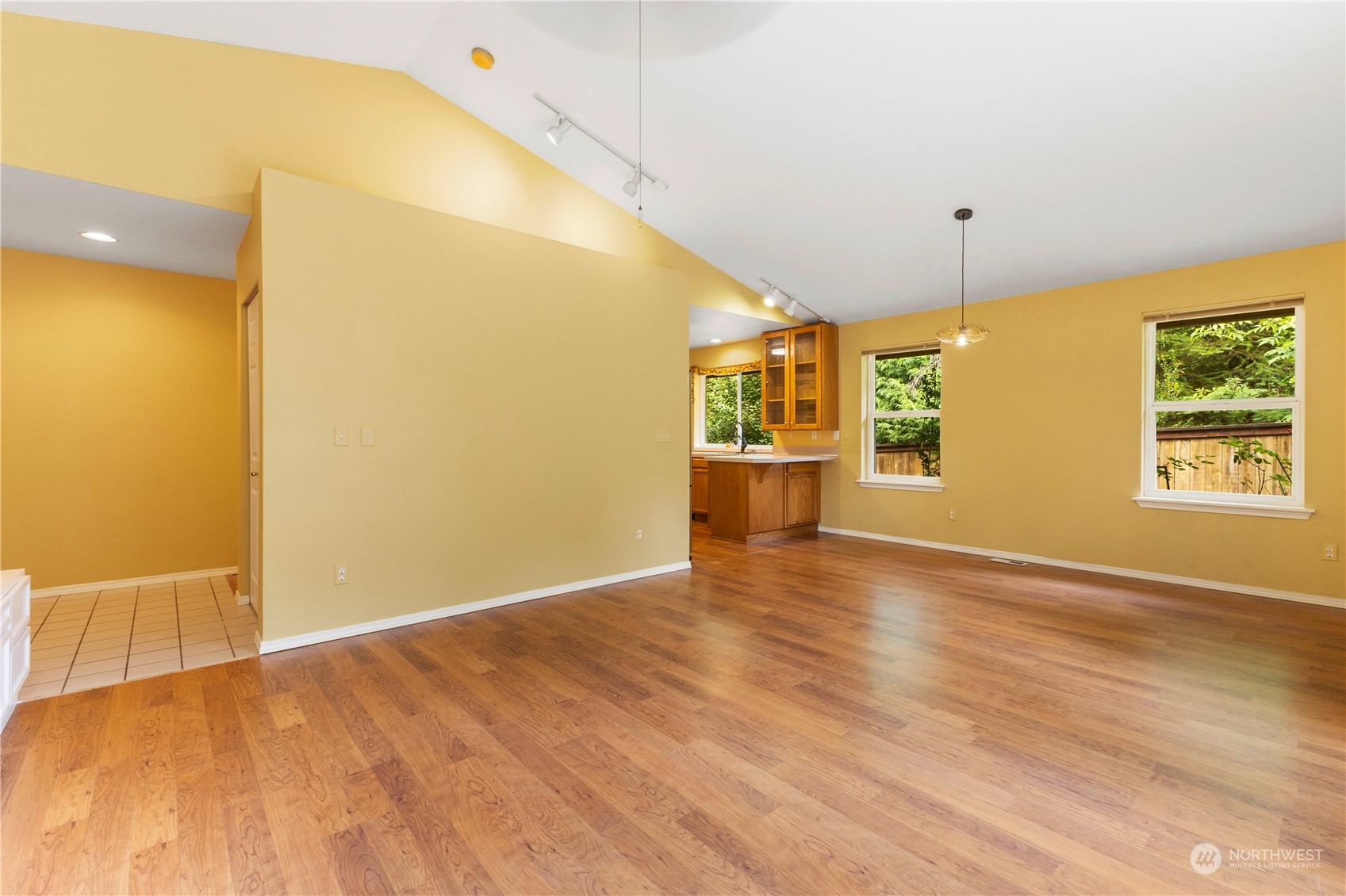 11312 Hillcrest Drive