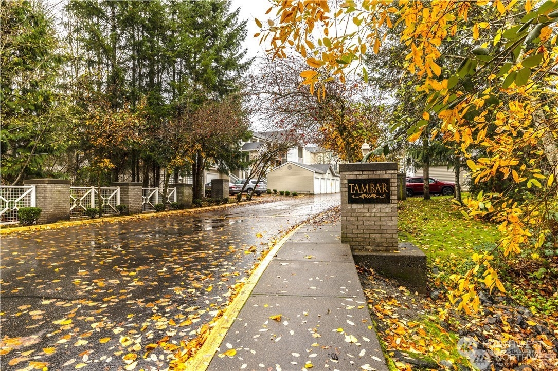 2009 196 Street SE Unit: D 303
