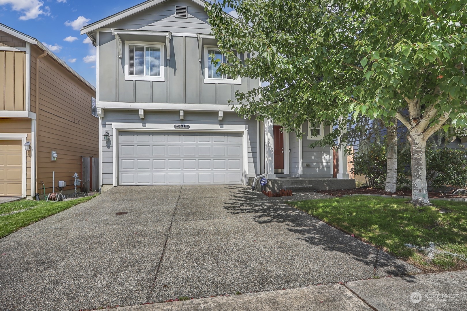 2411 193rd Street E