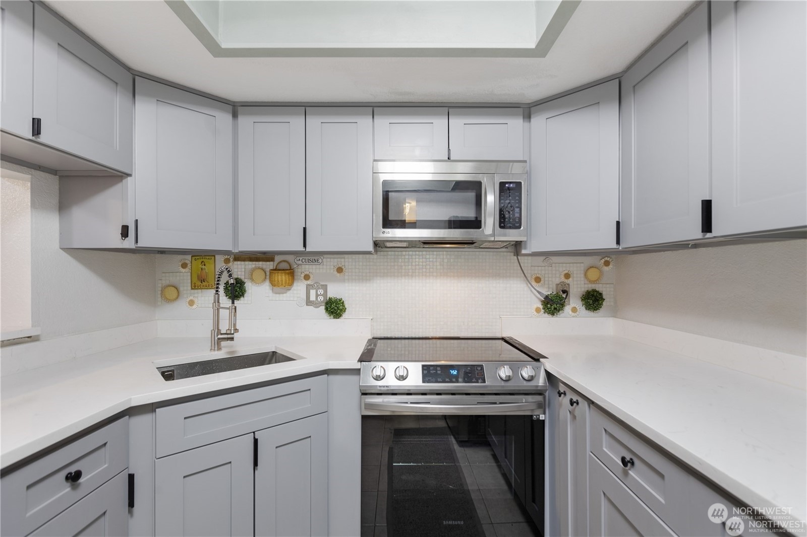 2603 NE 4th Street Unit: 614