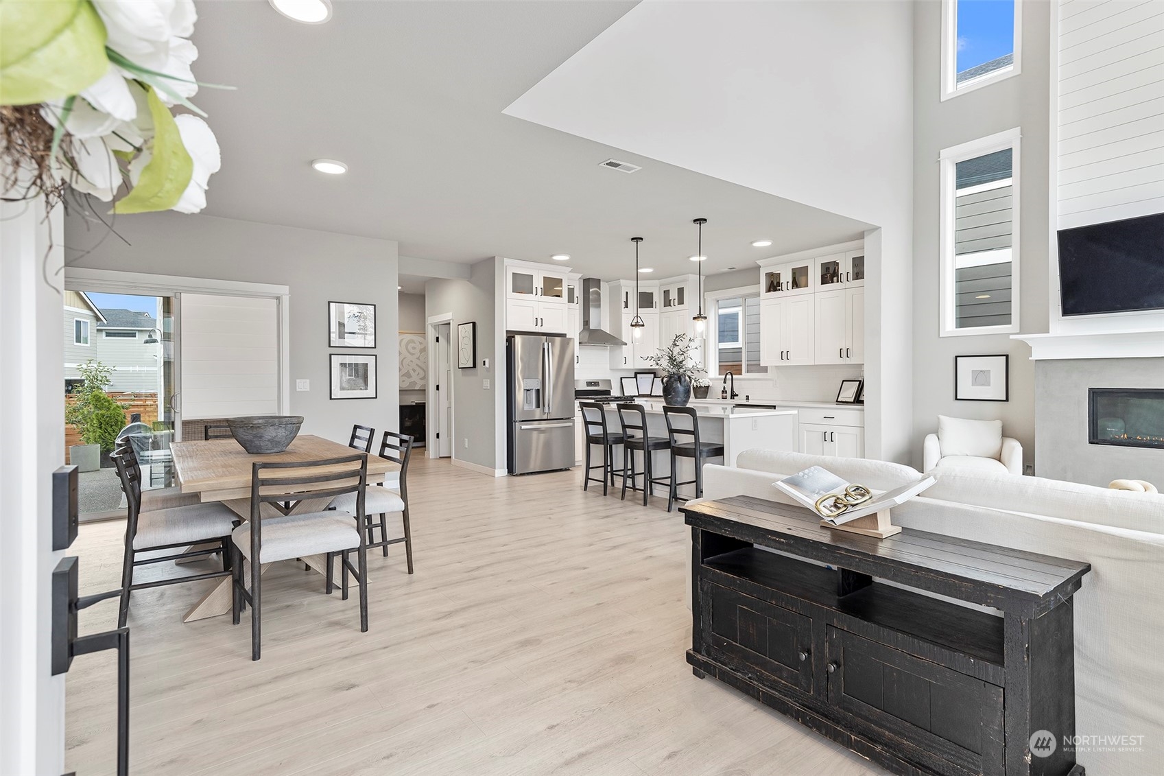 15073 Olympic Loop E