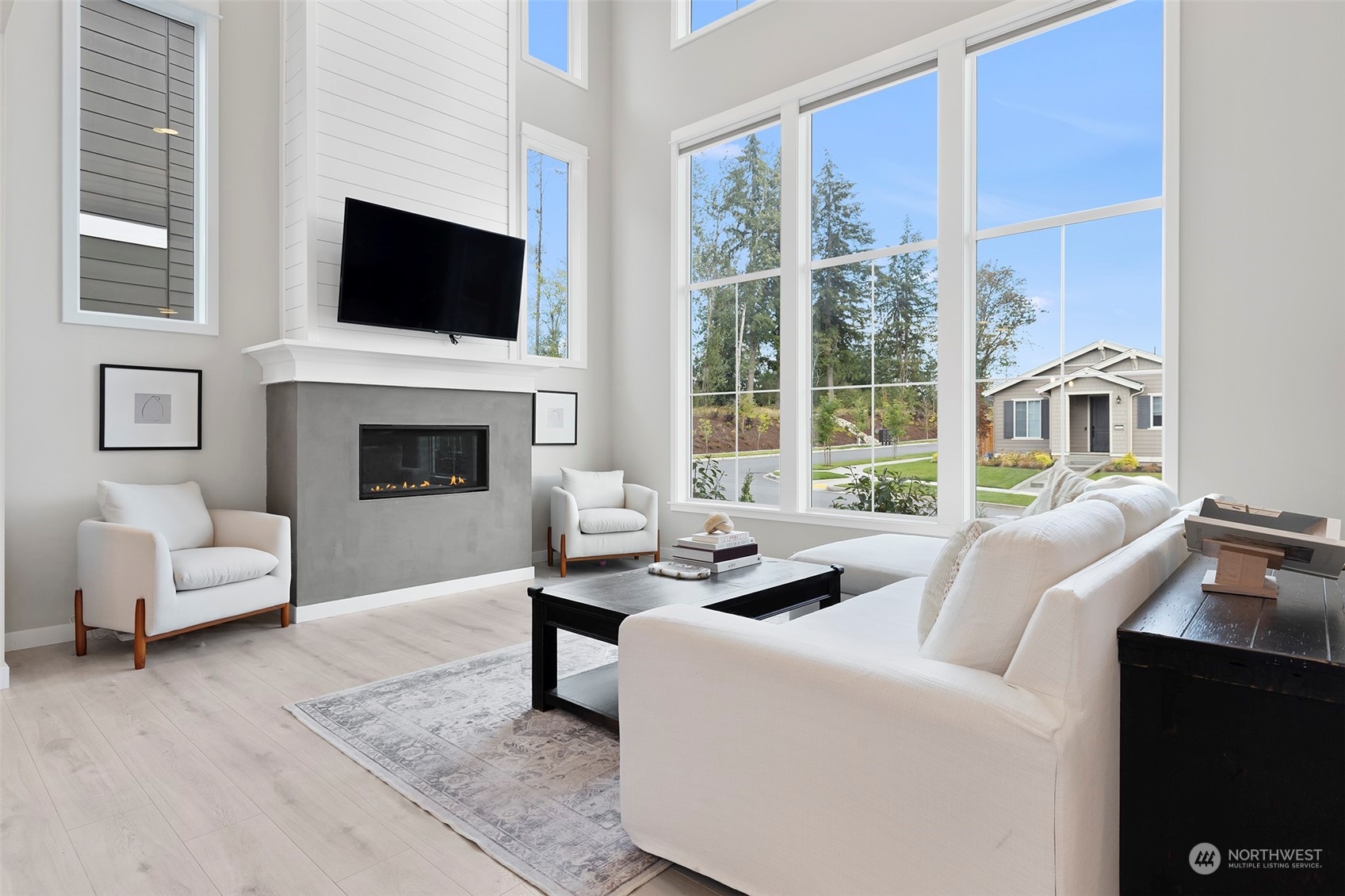 15073 Olympic Loop E