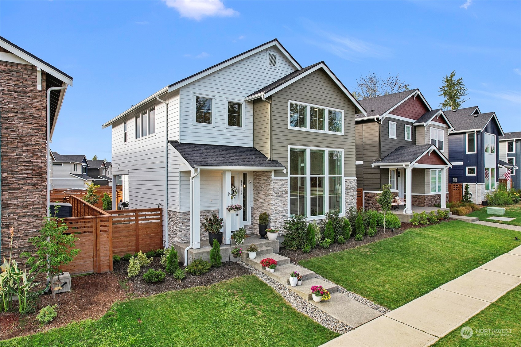 15073 Olympic Loop E