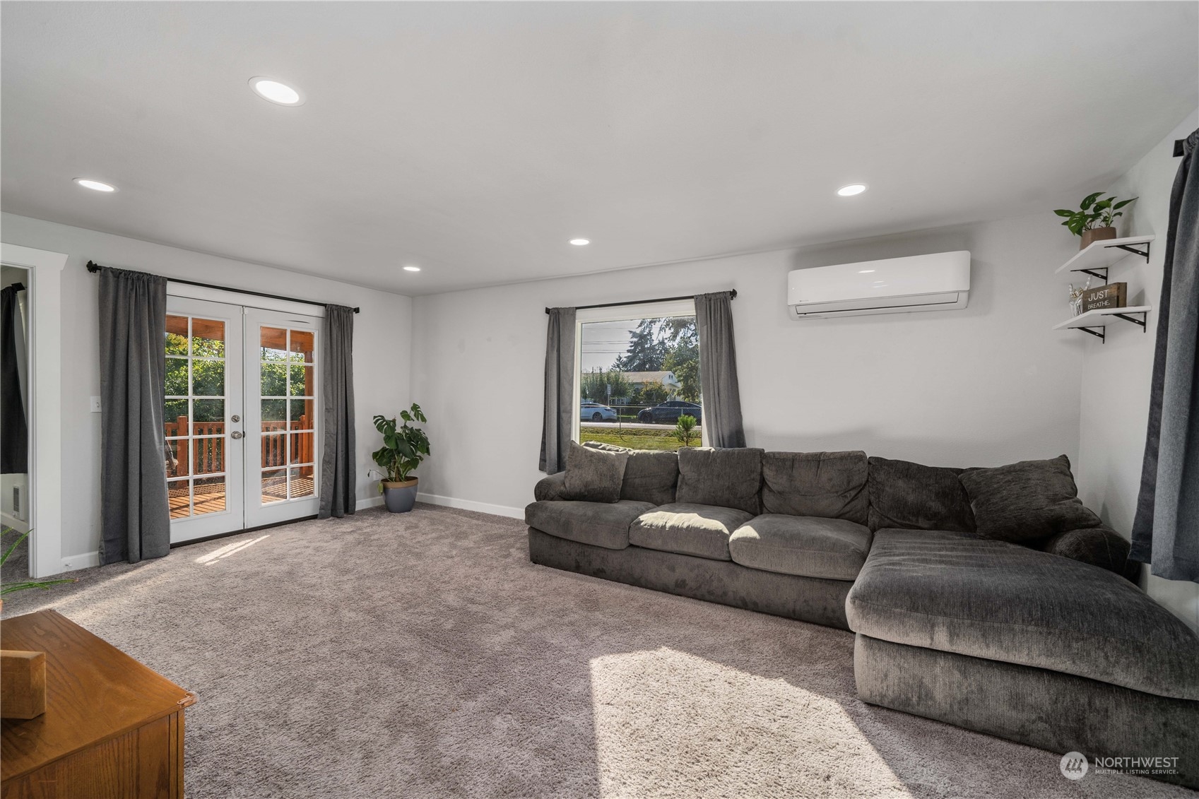 2404 104th Street E