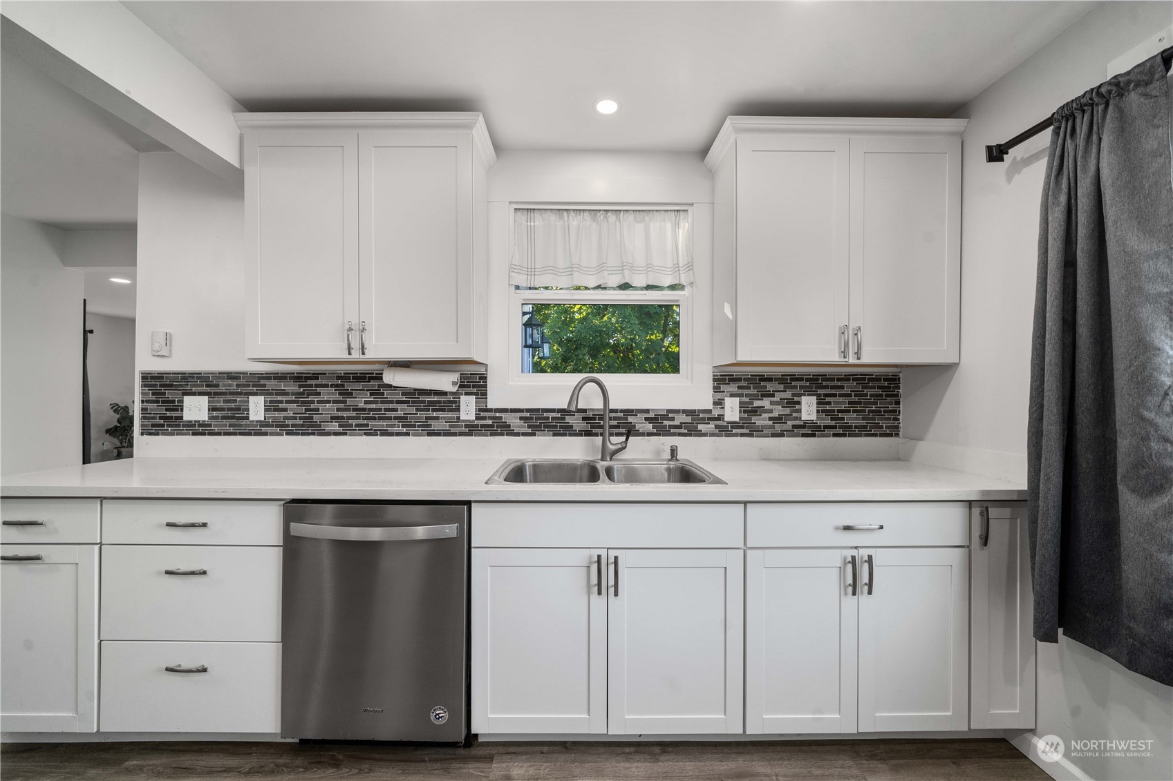 2404 104th Street E