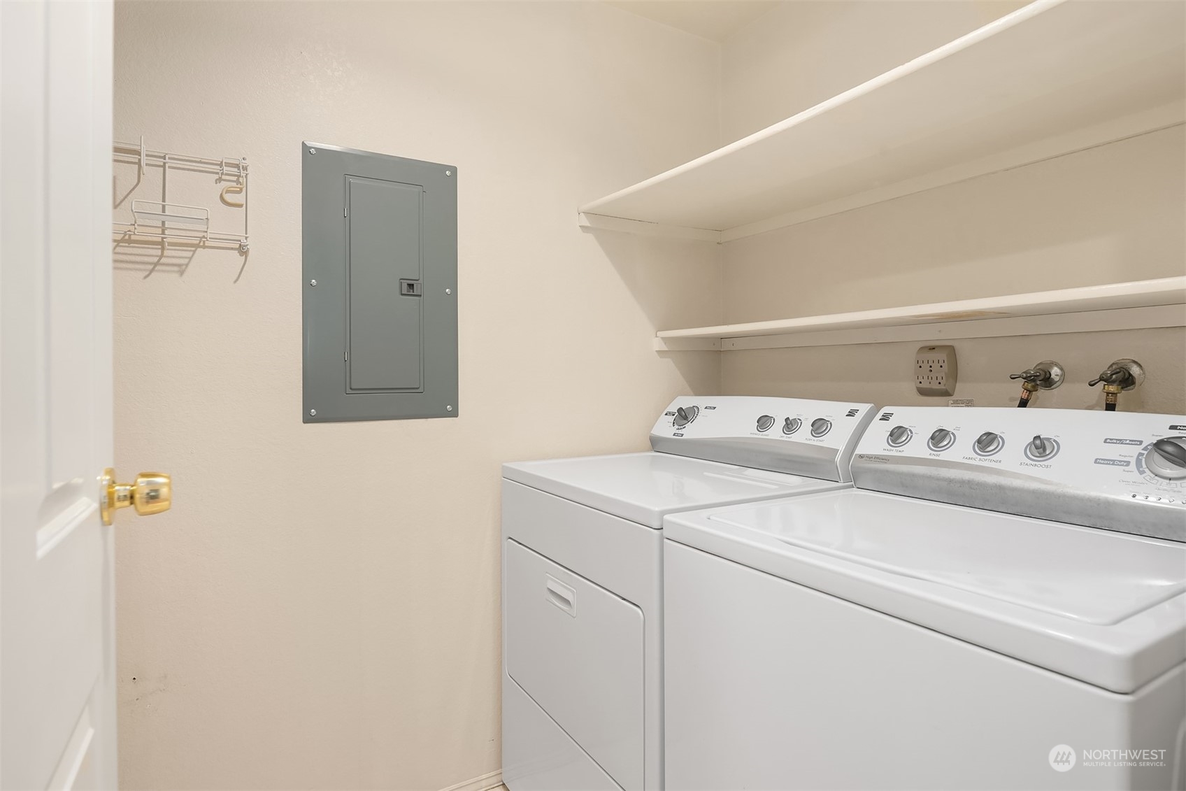 12717 NE 116th Street Unit: D104