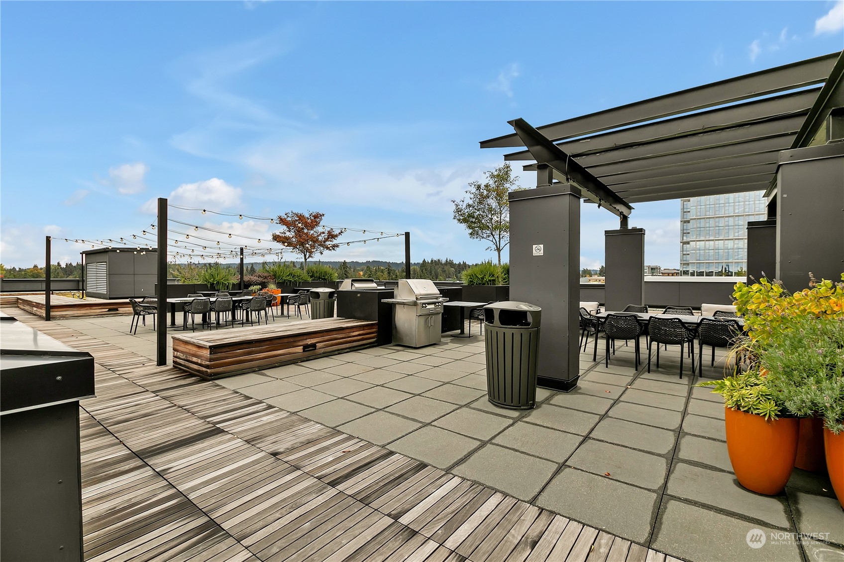 1085 103rd Ave NE Unit: 421