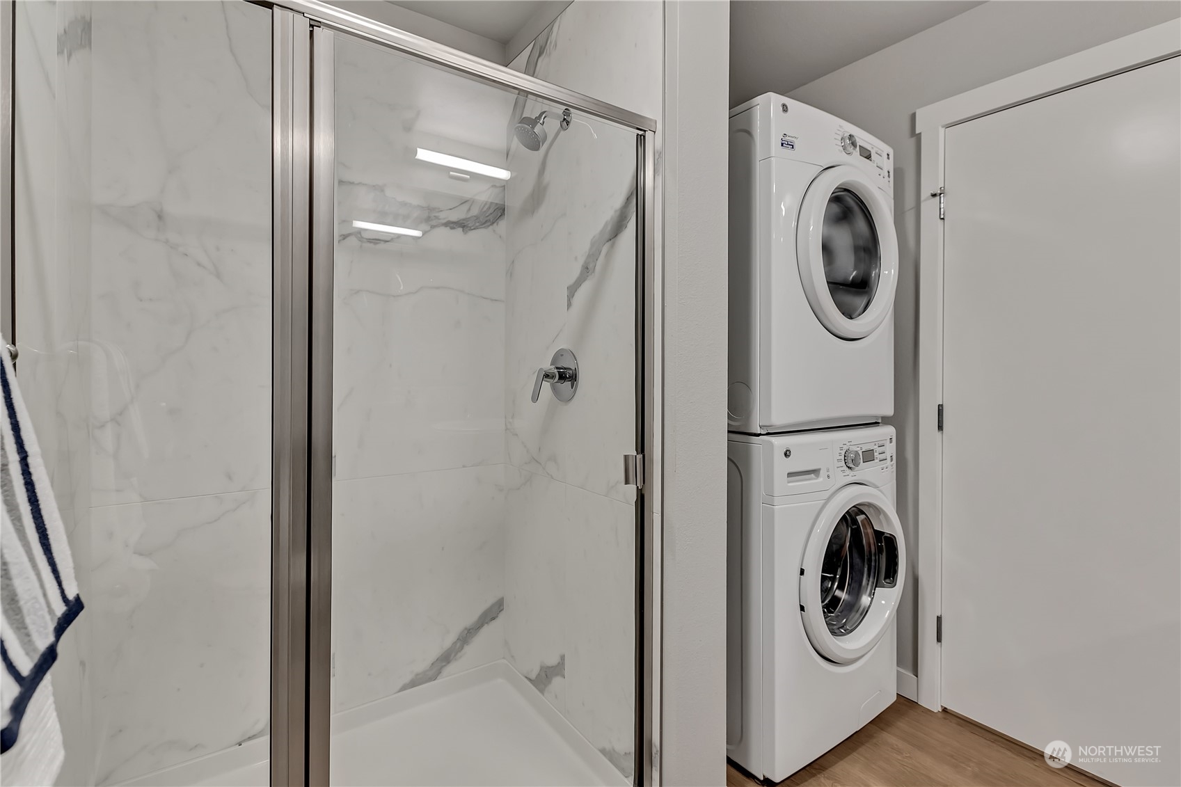 1085 103rd Ave NE Unit: 421