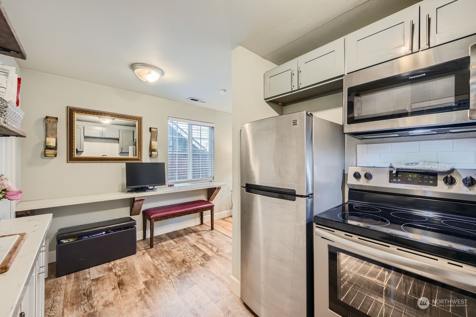 1035 E 47th Street