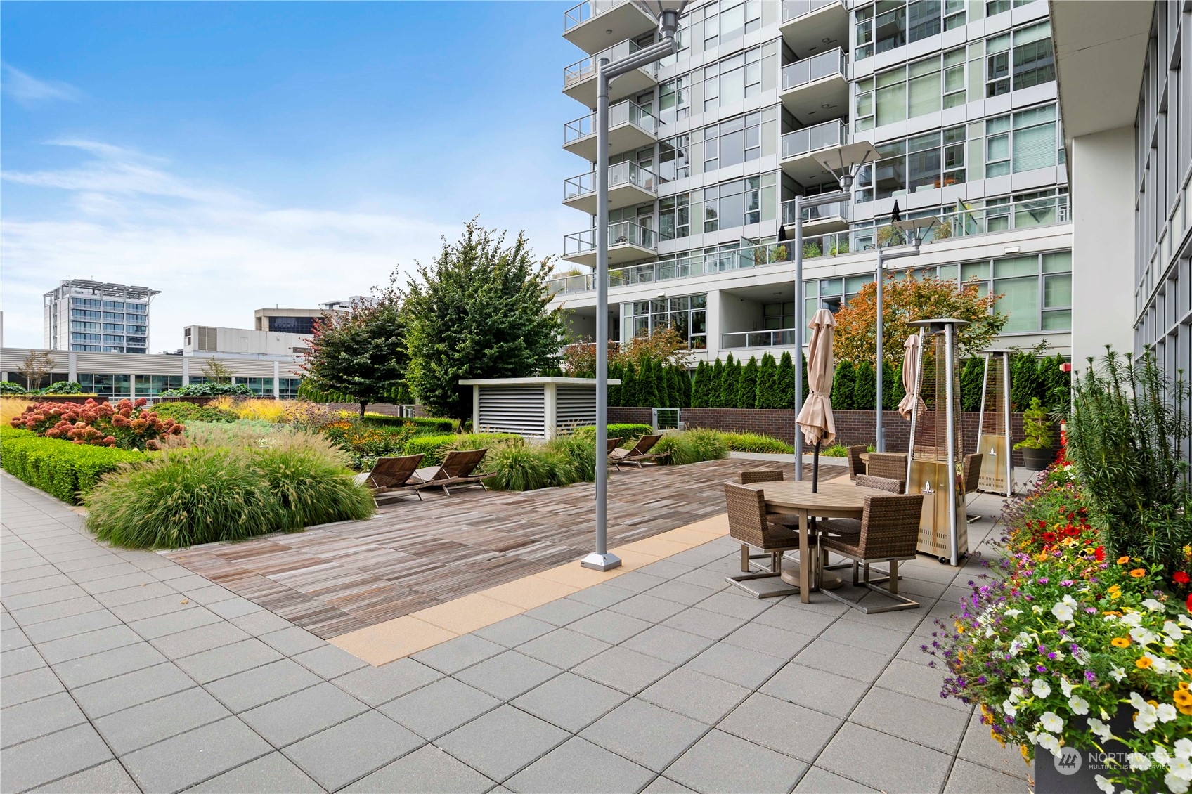 588 Bell Street Unit: 504S