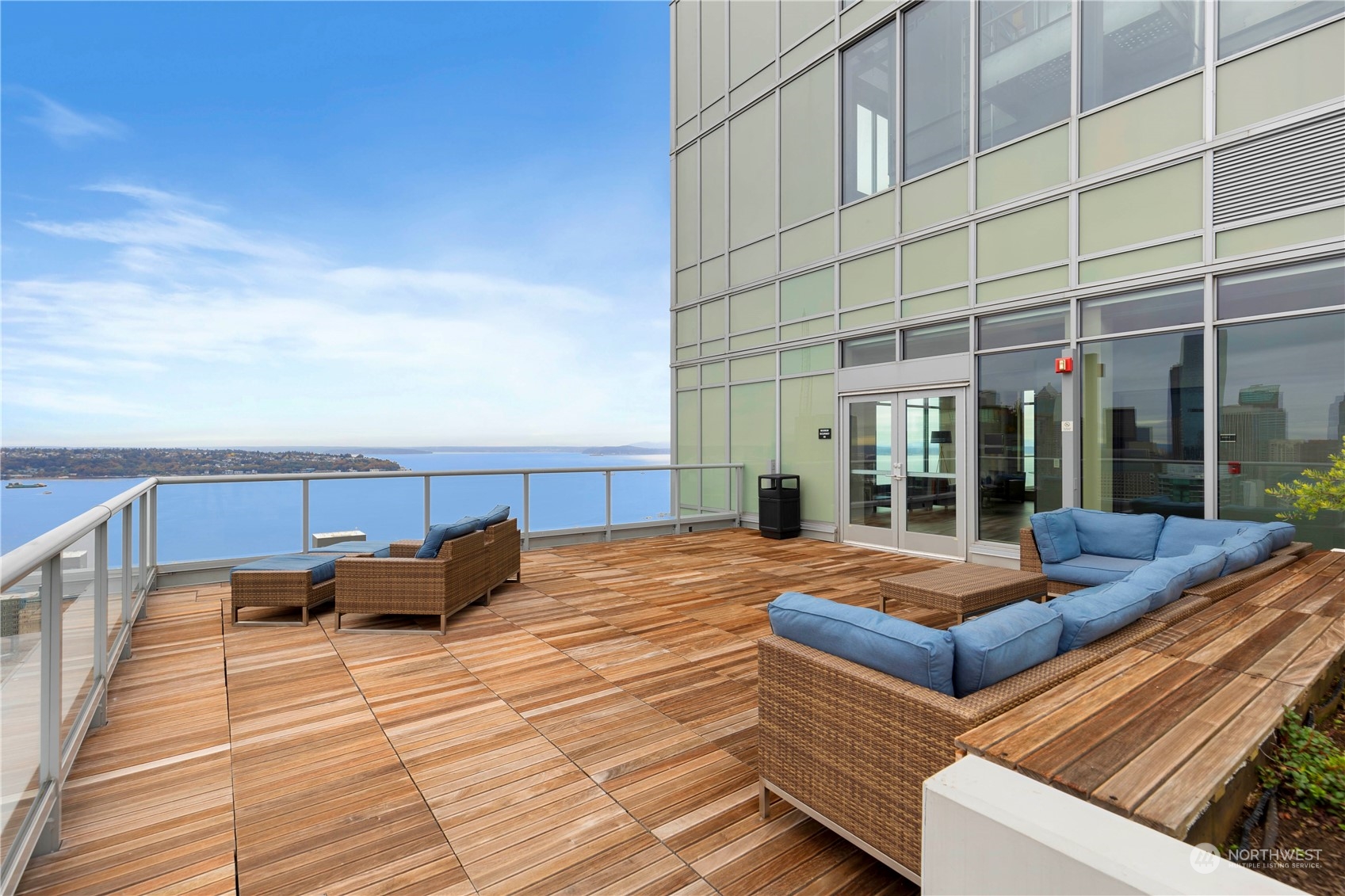 588 Bell Street Unit: 504S