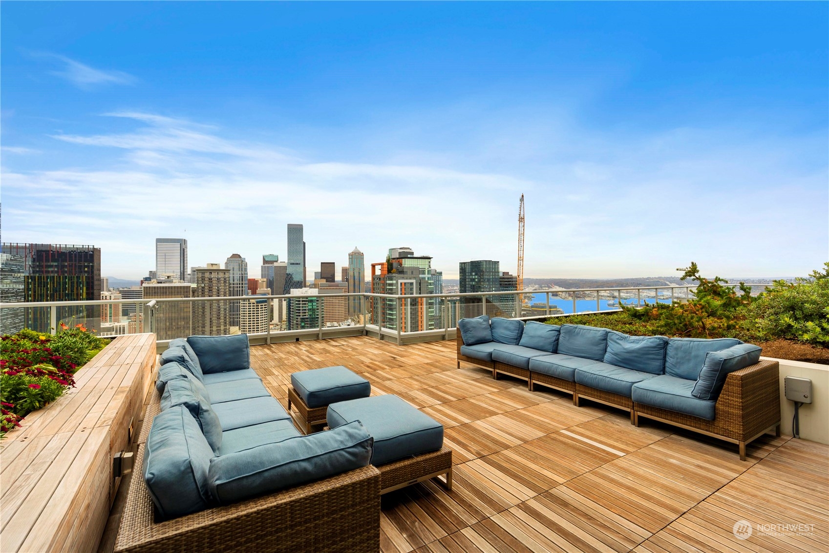 588 Bell Street Unit: 504S