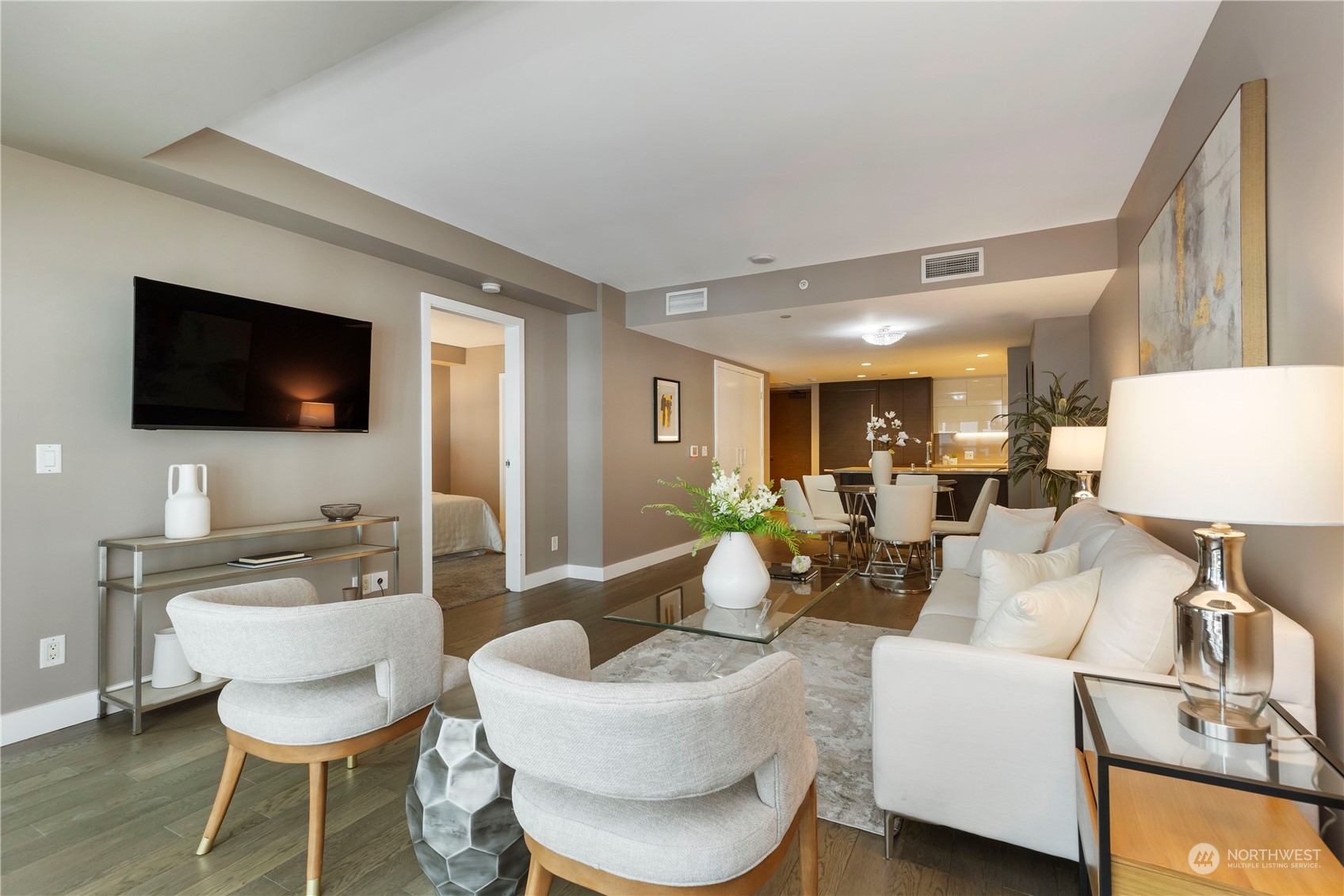 588 Bell Street Unit: 504S