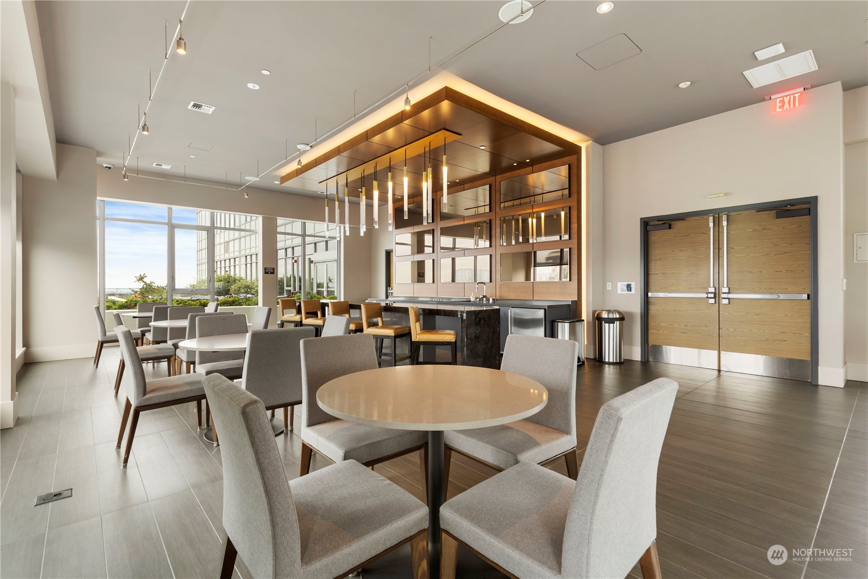 588 Bell Street Unit: 504S