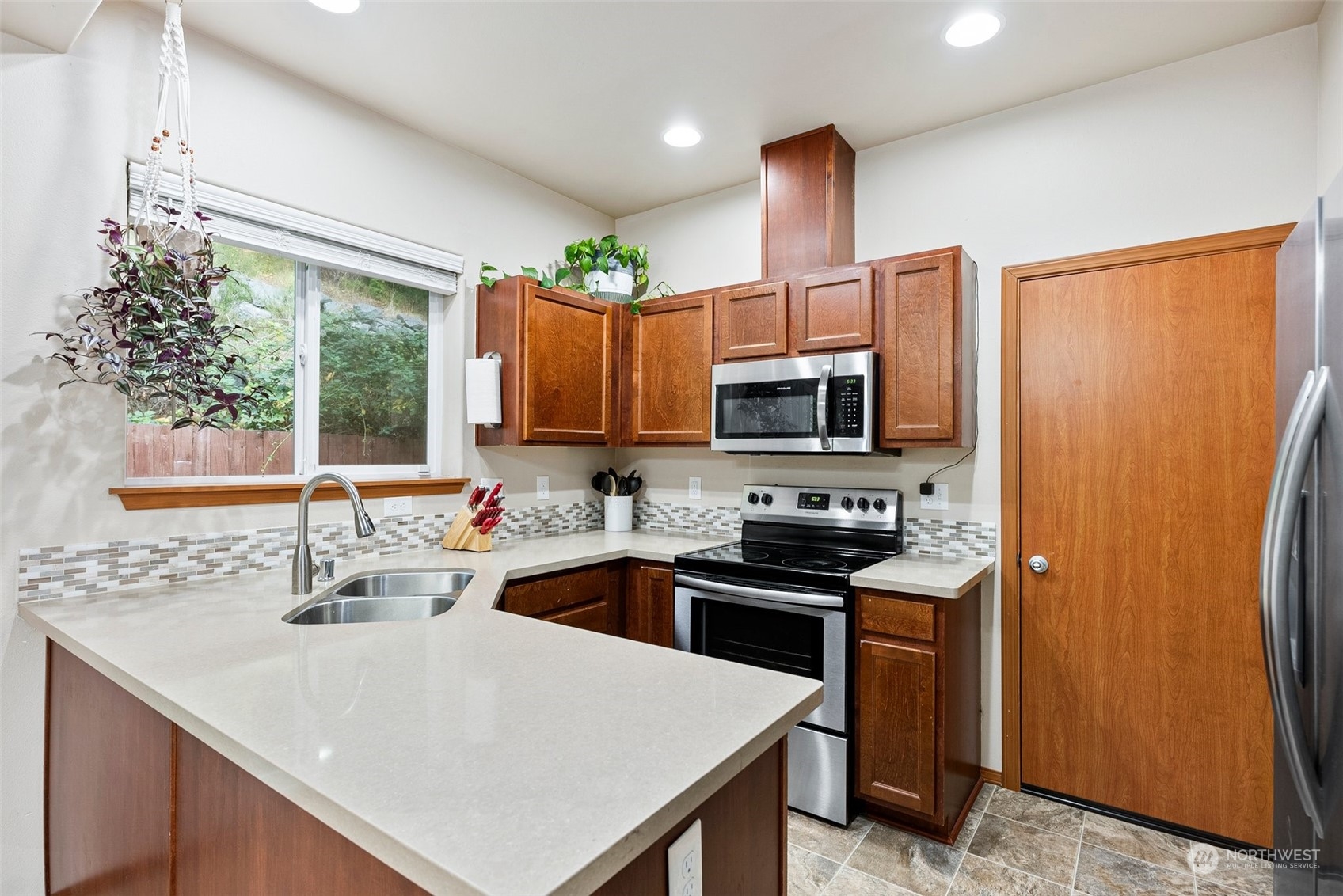 1729 203rd Street Ct E