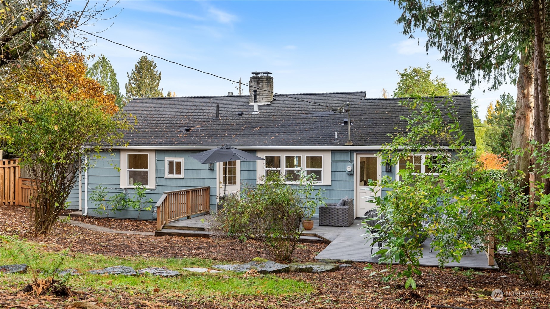 15537 10th Avenue NE