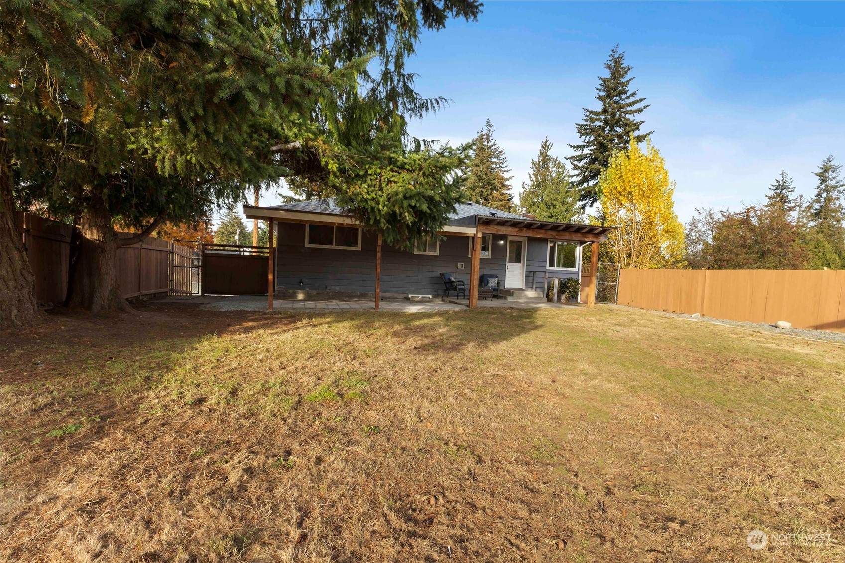 827 SW 135th Street