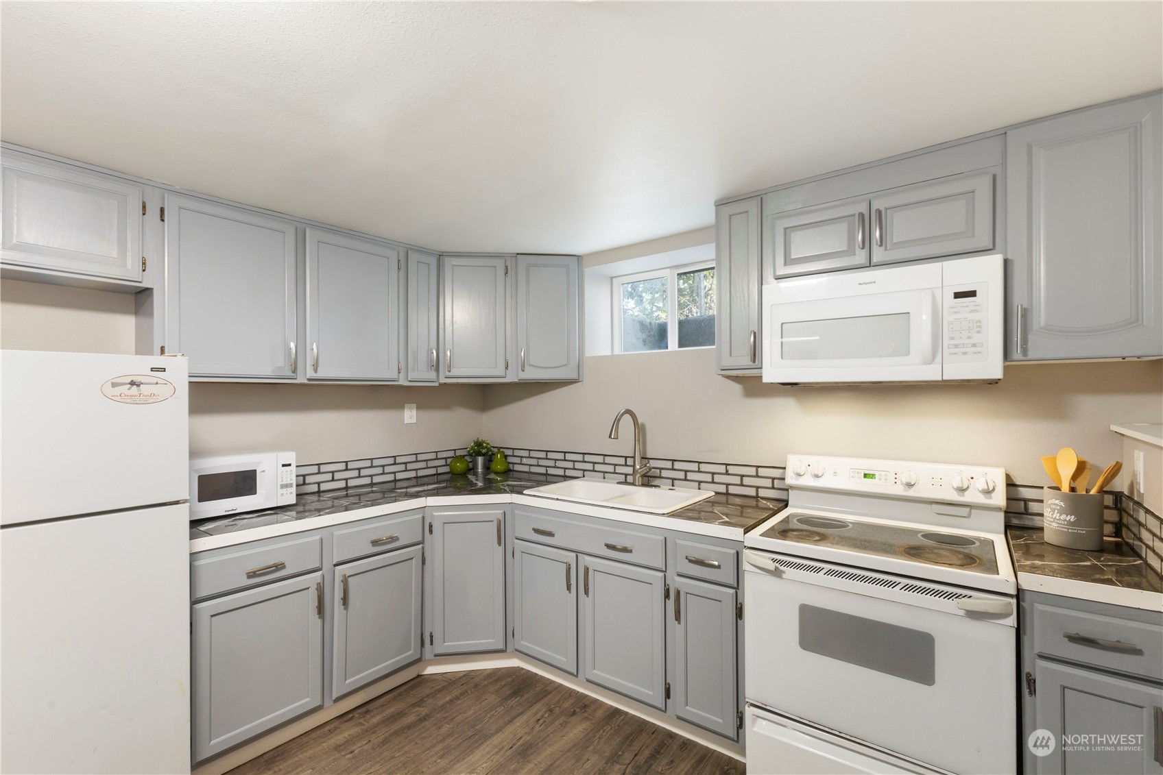 827 SW 135th Street