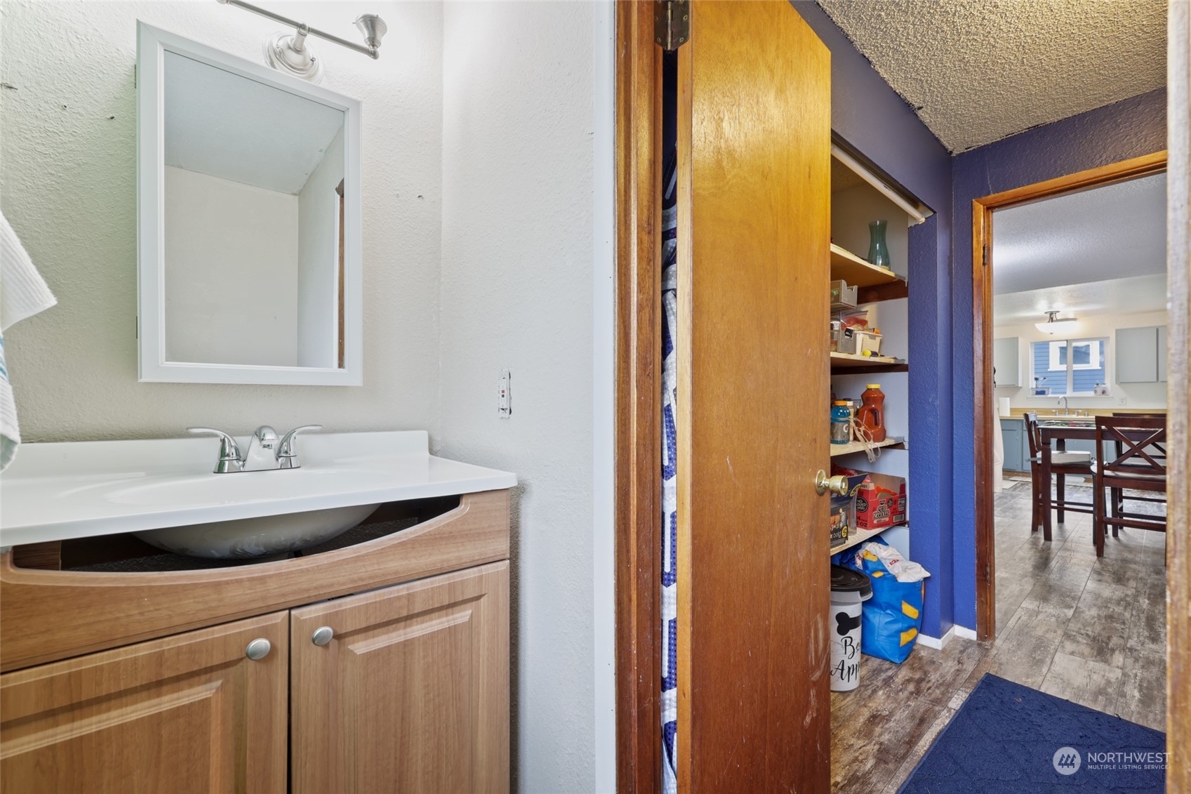 1301 E 54th Street
