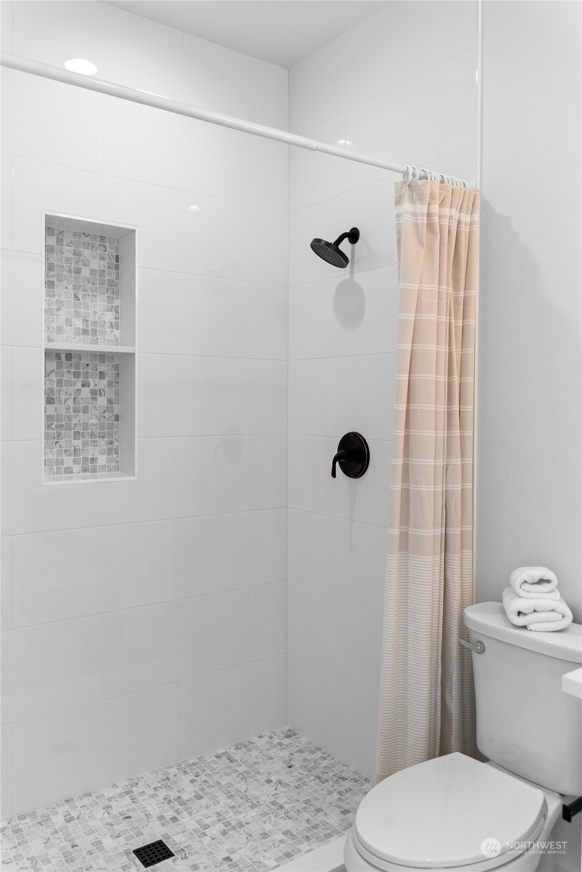 1424 Wallace Falls Court Unit: B
