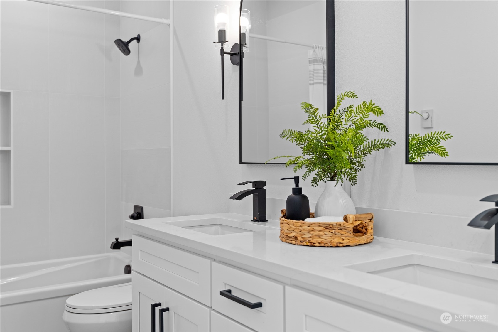1424 Wallace Falls Court Unit: B