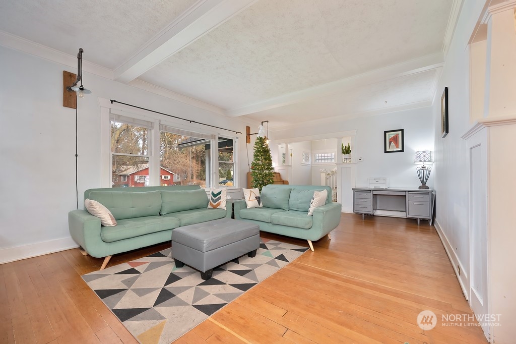 609 W 17th Avenue