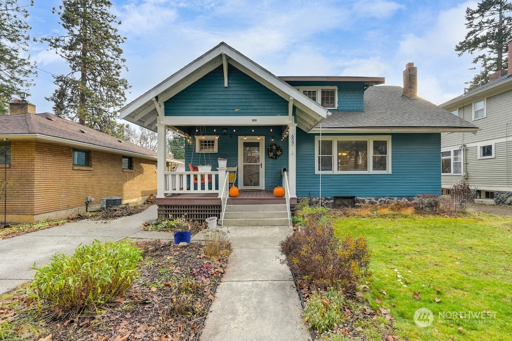 609 W 17th Avenue